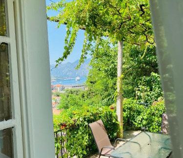 Skaljari Apartment | A 100 Years Old Rustic Mediterranean stone house with large terrace