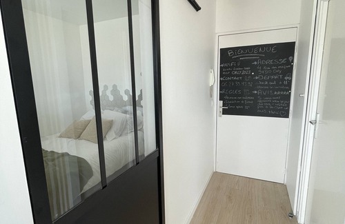 Orly Apartment | A 10min de L'aéroport D'orly, Appartement Cosy et Lumineux