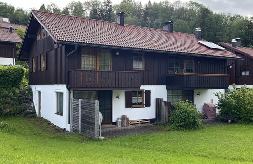 Missen Apartment | A 17 - Ferienhaus Alpenrose im Feriendorf Sonnenhang - Ferienhäuser im Feriendorf Sonnenhang in