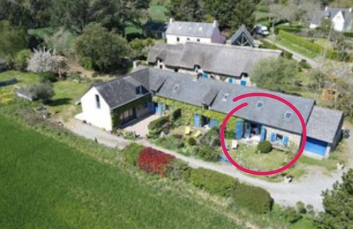 Tregunc Cottage | A 18 min walk from the sea, pretty Breton house with garden will delight you!