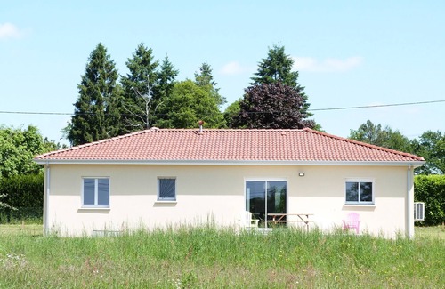 Saint-Pardoux House | A 2 min du Lac, Superbe Maison Neuve, Calme Absolu, Ressourcement Assuré !