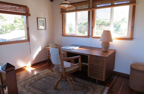 Honaunau-Napoopoo House | A 2-Minute Walk to K Bay & the Beach! Free Coffee-Mango Farm Tour for Guests!