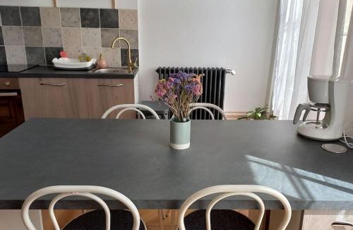 Saint-Jean-d'Angely Apartment | A 2 pas du marché