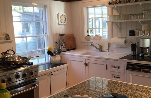 Old Chatham Cottage | A 200 year old center hall colonial between the Berkshires and the Hudson River
