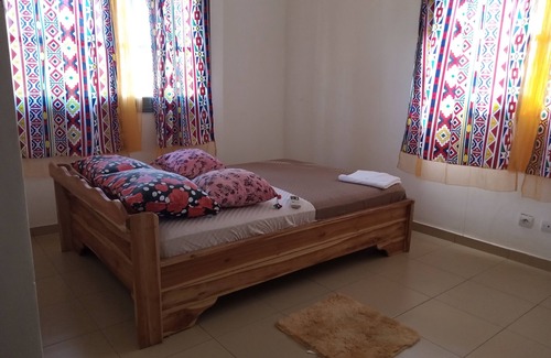 Lome Apartment | A 3 min de Laéroport, apt de 2ch : Confort et Modernité