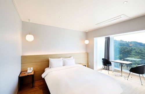Eulwang-ri Hotel | A 3-star hotel close to Incheon Airport with a warm and friendly atmosphere