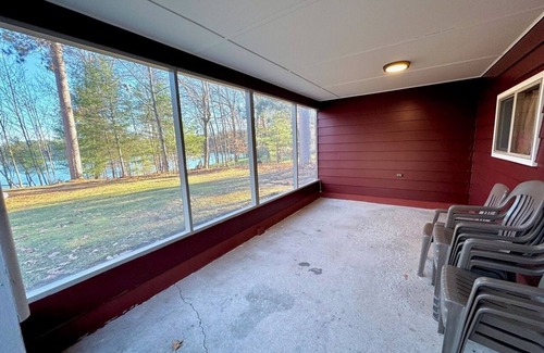 St Germain Cottage | A 5 bedroom vacation home directly on the lake shore