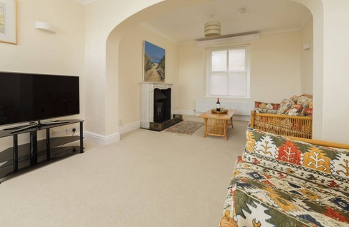 Derbyhaven House | A 5 bedroomed house located in a rural setting just minutes from Castletown, Isle of Man.