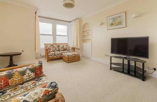 Derbyhaven House | A 5 bedroomed house located in a rural setting just minutes from Castletown, Isle of Man.