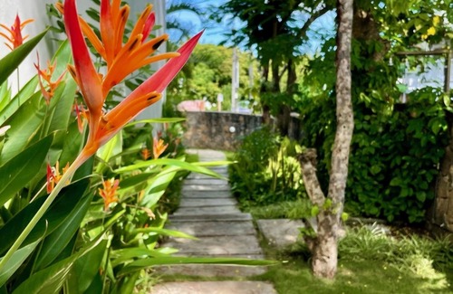 Mont Choisy Apartment | A 5 min à Pied de la Plage, Appt en rez de Jardin 1 Chambre Idéal Pour Couple