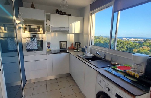 Sainte-Luce Apartment | A 5 Minutes à Pied de la Plage, Joli Appartement T2 Avec vue mer des Caraïbes