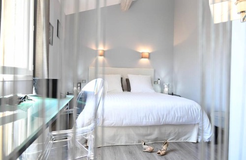 L'Isle-sur-la-Sorgue Villa | A 5 minutes du centre à pied, @lamaisonauxcanards