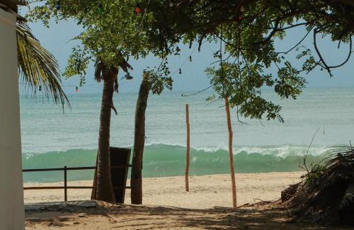 Pottuvil Division 2 Bed & Breakfast | A 50 Arugambay