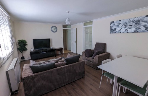 Basildon Apartment | A&A Apartment Basildon with free parking