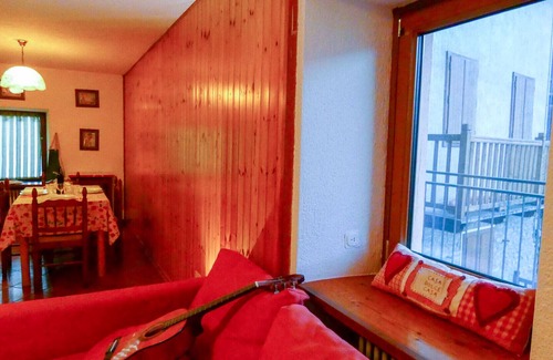 Villeneuve Apartment | A Balcony on the Rutor