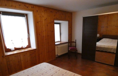 Villeneuve Apartment | A Balcony on the Rutor