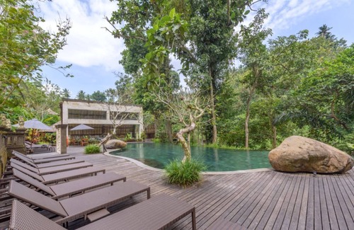 Sambahan Apartment | A Balinese Resort Surrounded with Lush Greenery with Stunning View