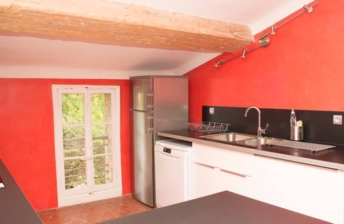 Grand Sud House | A bastide in the countryside near Aix en Provence