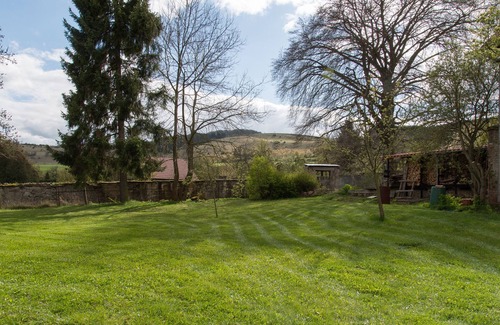 Humpfershausen Other | A beautiful authentic half-timbered farmhouse in rural surroundings with large garden