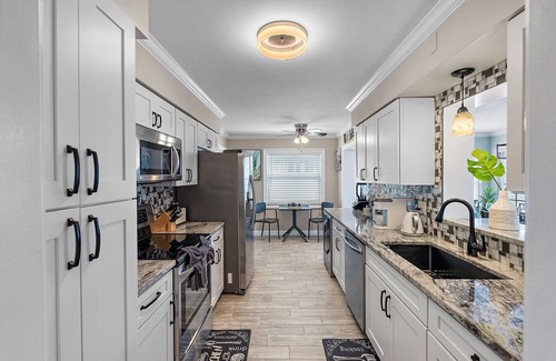 Clearwater House | A Beautiful Oceanfront View home in Clearwater Beach - Pool Heating Avail