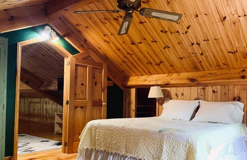 Algoma District Cabin | A beautiful setting for a quiet retreat