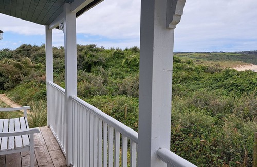 Hayle Ski Chalet | A beautifully presented chalet with views over St Ives Bay.
