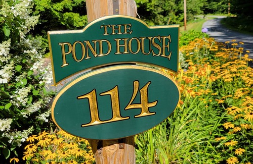 Mount Vernon House | A Belgrade Lakes Destination, Very Private, Tranquil [Handicap Accessible]