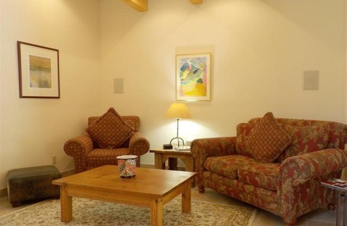 Arroyo Seco House | A Bella Vista Bristlecone