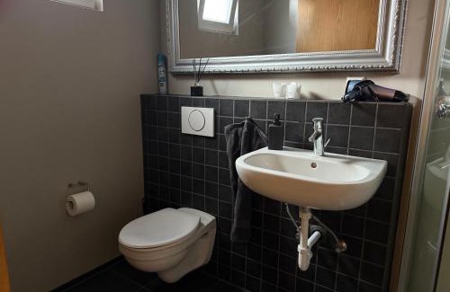 Innri-Njarthvik House | A. Bernhard Guest House