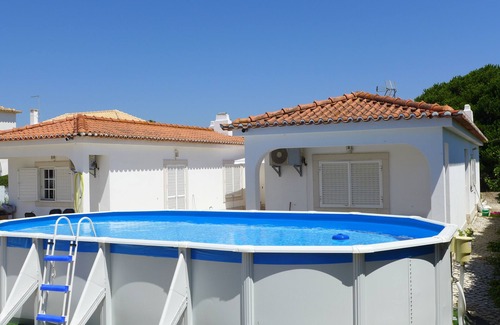 Fornos House | A bit of paradise close to Meco Beach