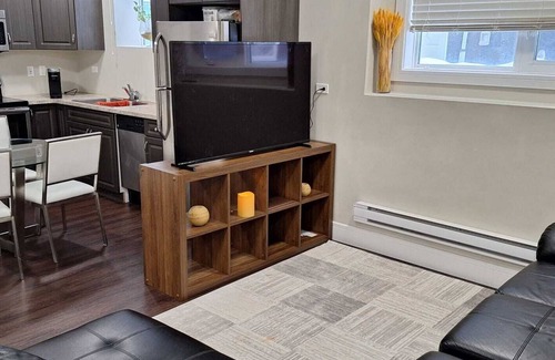 Saskatoon Apartment | A blend of comfort and convenience in this cozy, modern 2-bd basement suite.