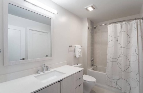 Reston Apartment | A block to Metro | Kitchen + W/D | Reston Town Center