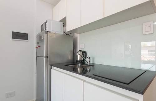 Almagro Apartment | A bright studio with a balcony for 2 people in Buenos Aires!