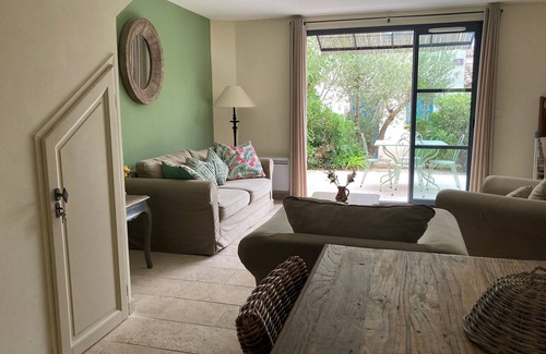 Saint-Laurent-de-la-Cabrerisse House | A Cosy Home From Home With Private Patio