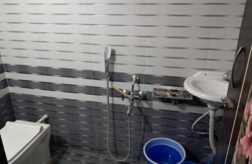 Daman House | A C Room For Couple with Refrigerator, Microwave, RO Water