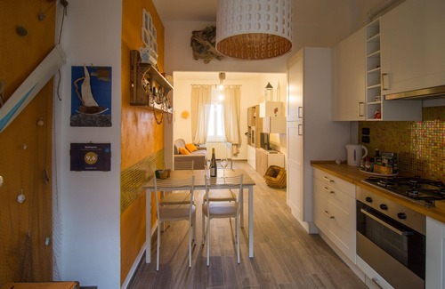 La Spezia Apartment | A cà da Susi IT011015C2A278A658 four steps from the city center and the 5Terre