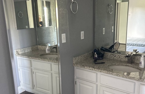 Florida Center North House | A calm and quiet place close to the Mall at Millenia