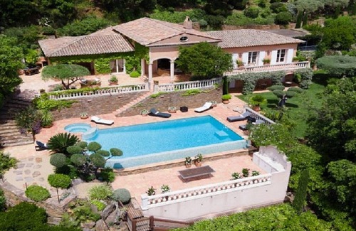La Croix-Valmer Villa | A CALM RETREAT IN THE HILLS BETWEEN RAMATUELLE & LA CROIX VALMER