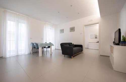 Giovinazzo House | A casa di Fiore, holiday home