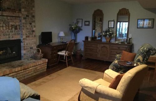 Bridle Trails Bed & Breakfast | A Cascade View Bed And Breakfast