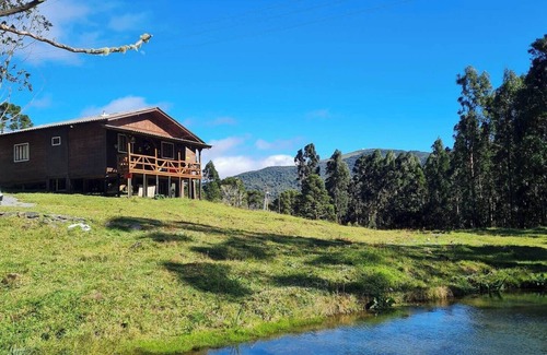 Urupema Ski Chalet | A chalet surrounded by nature in the Serra Catarinense
