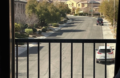 Summerlin West House | A Charmin Desert Oasis 3-bedroom house with WiFi, AC in wonderful Las Vegas