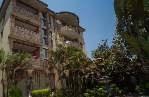 Lubumbashi House | A Charming Retreat and Free Breakfast