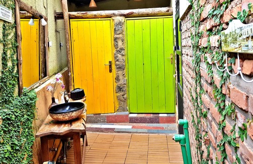 Gikondo House | A charming villa in a quiet area of Kigali. Voted Best Bed&Breakfast/TripAdvisor