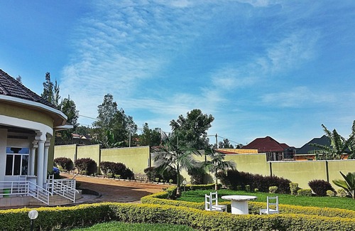 Gikondo House | A charming villa in a quiet area of Kigali. Voted Best Bed&Breakfast/TripAdvisor