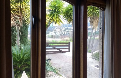 Tala Villa | A charming villa set in beautiful gardens with sea & mountain views