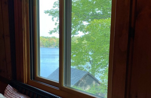 New Auburn House | A classic cabin on Lower Long Lake