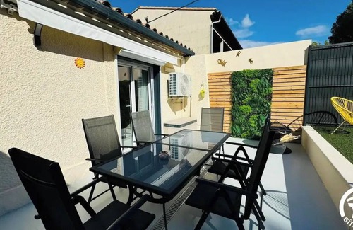 Carcassonne House | A cocooning getaway just 2' from the medieval city of Carcassonne!