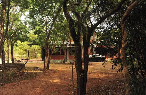 Dambulla House | A comfortable bungalow in a village in the jungle