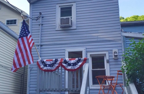 Ashfield House | A Comfortable Home with the Best Location in Downtown Jim Thorpe